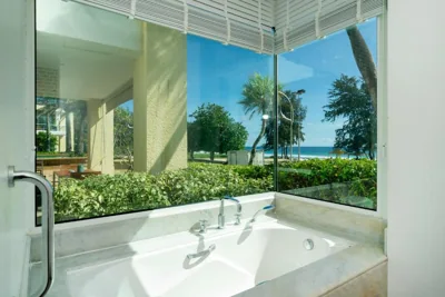 Karon Beachfront Apartment 703 – 사진 3
