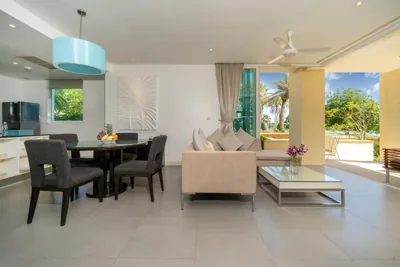 Karon Beachfront Apartment 703 – 사진 5